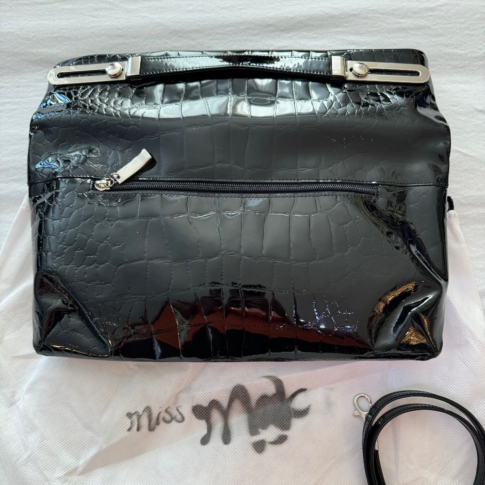 Due Fratelli Alligator leather clutch. Patent Leather evening Bag.